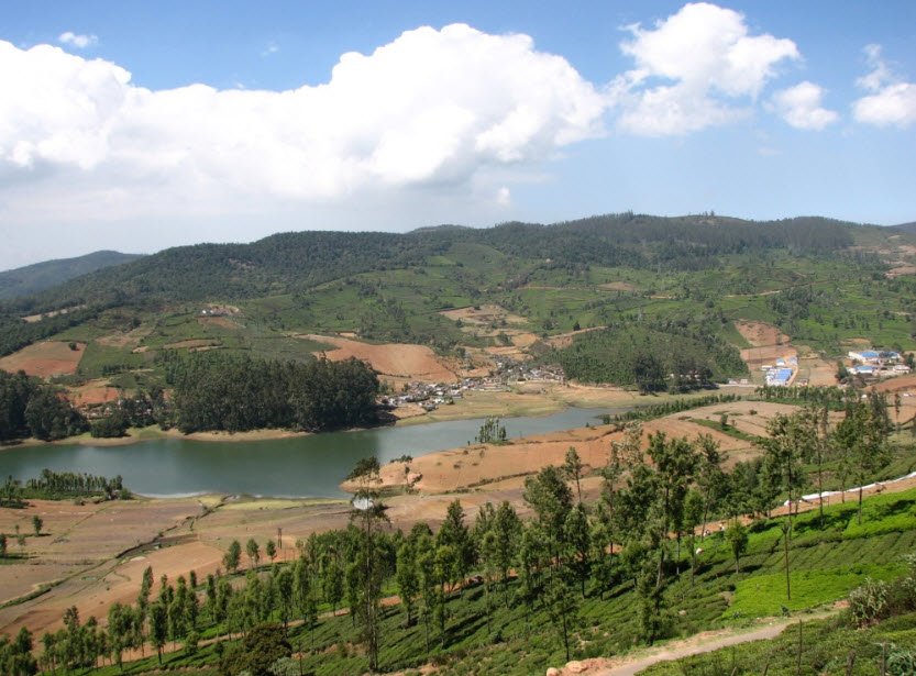 Red Hills Lake